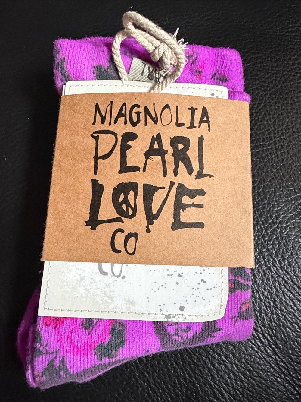 Magnolia Pearl Floral Love Amour-Vie En Rose, NWT - Picture 2 of 13